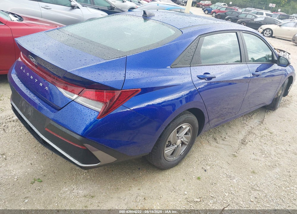 2024 HYUNDAI ELANTRA VIN: KMHLL4DG8RU849636