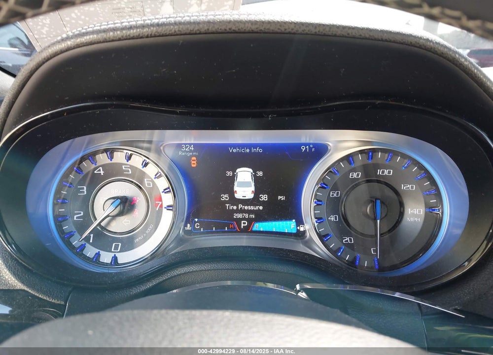 2018 CHRYSLER 300 VIN: 2C3CCABG3JH244666