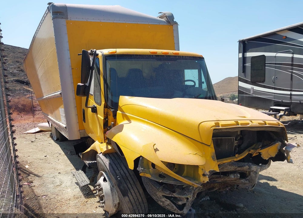2018 INTERNATIONAL DURASTAR 4300 VIN: 1HTMMMML8JH205718
