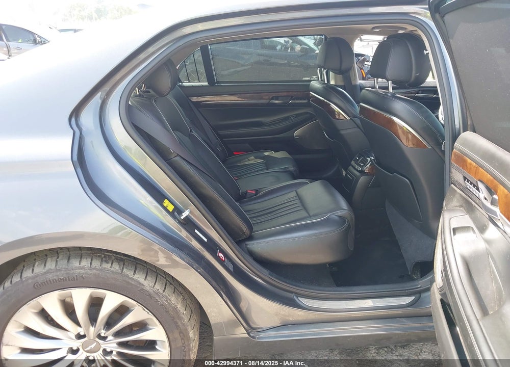 2017 GENESIS G90 VIN: KMHG54JH8HU035042