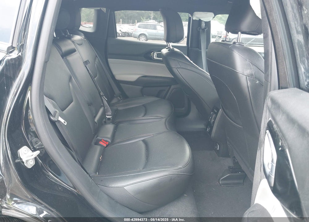 2024 JEEP COMPASS VIN: 3C4NJDCN6RT585104
