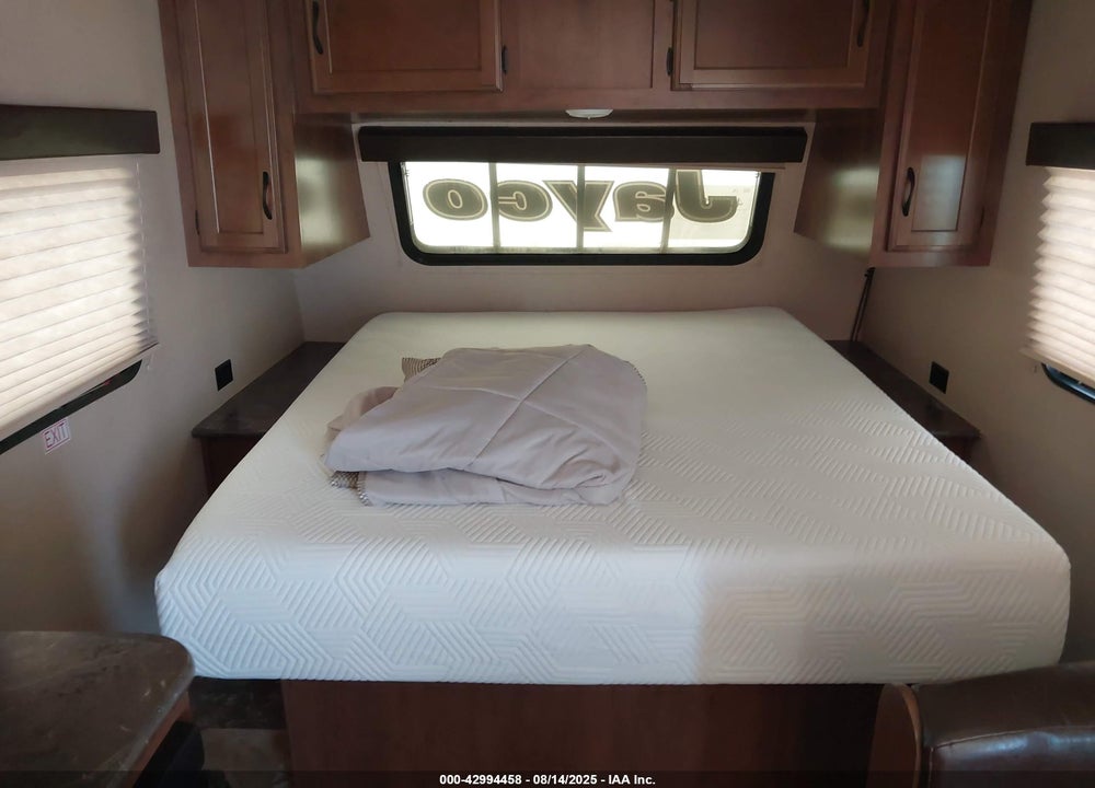 2016 JAYCO AMIGO VIN: 1UJBJ0AJ8G77A0150