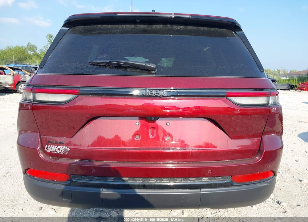 2025 JEEP GRAND CHEROKEE VIN: 1C4RJHAG3SC279749
