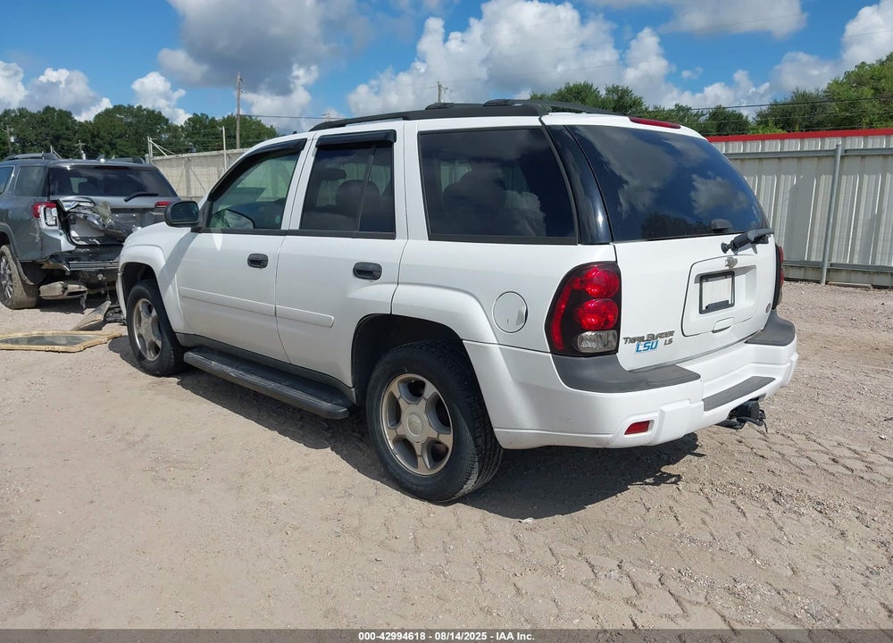 2007 CHEVROLET TRAILBLAZER LS VIN: 1GNDS13S172263845