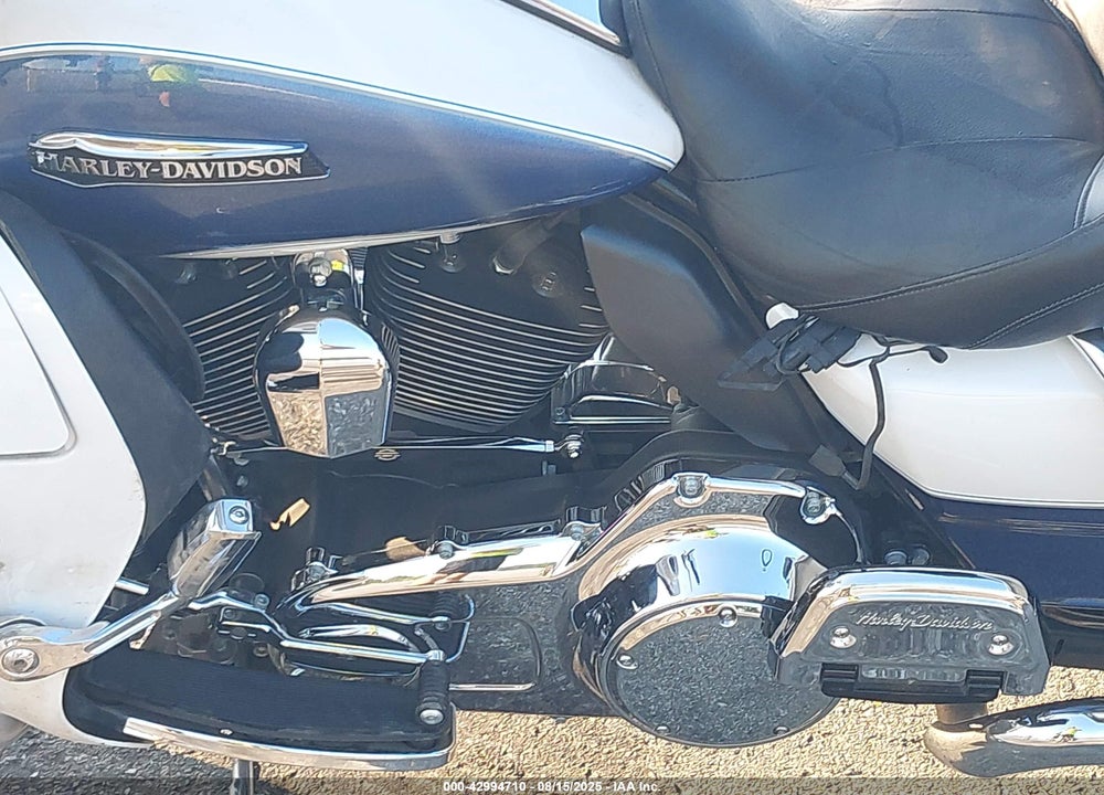 2015 HARLEY-DAVIDSON FLHTCU ULTRA CLASSIC ELECTRA GLD VIN: 1HD1FCM18FB667336