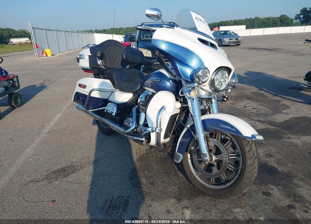 2015 HARLEY-DAVIDSON FLHTCU ULTRA CLASSIC ELECTRA GLD VIN: 1HD1FCM18FB667336