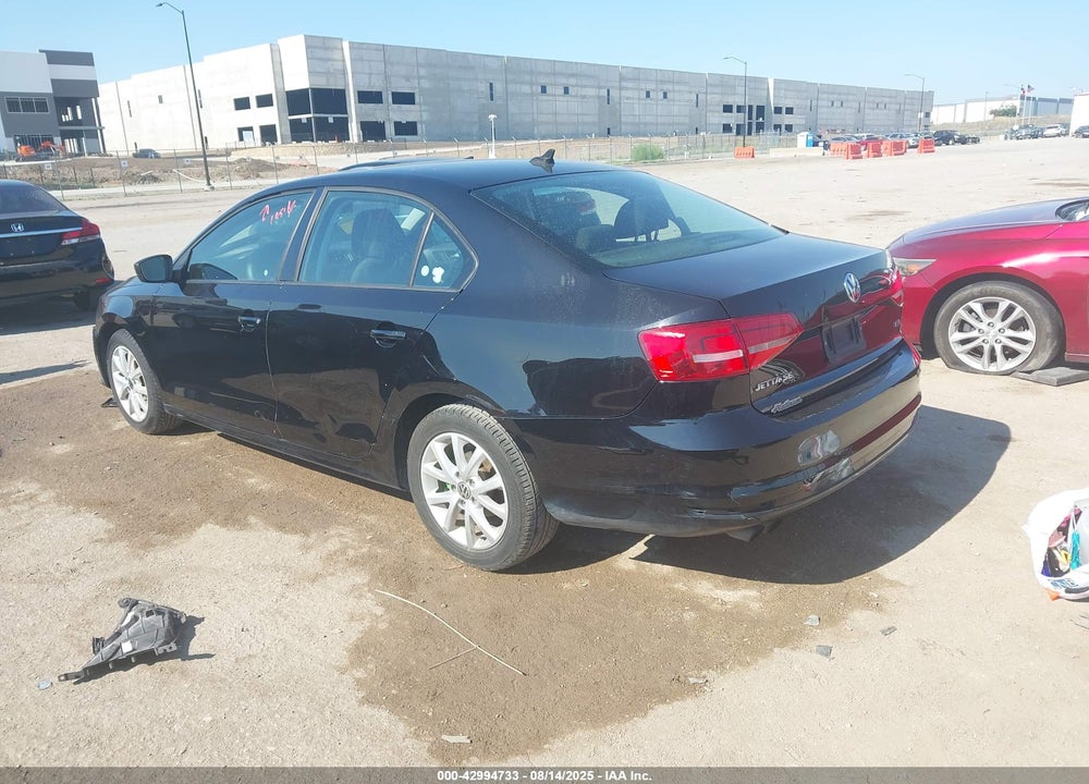 2015 VOLKSWAGEN JETTA VIN: 3VWD17AJXFM289129