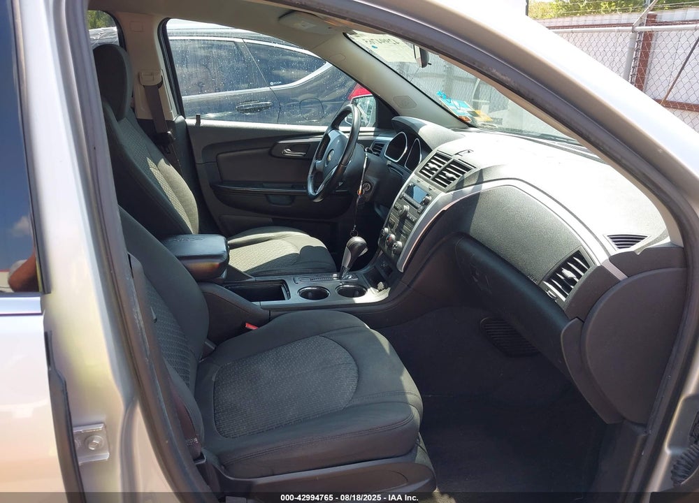 2011 CHEVROLET TRAVERSE VIN: 1GNKVGED9BJ361701