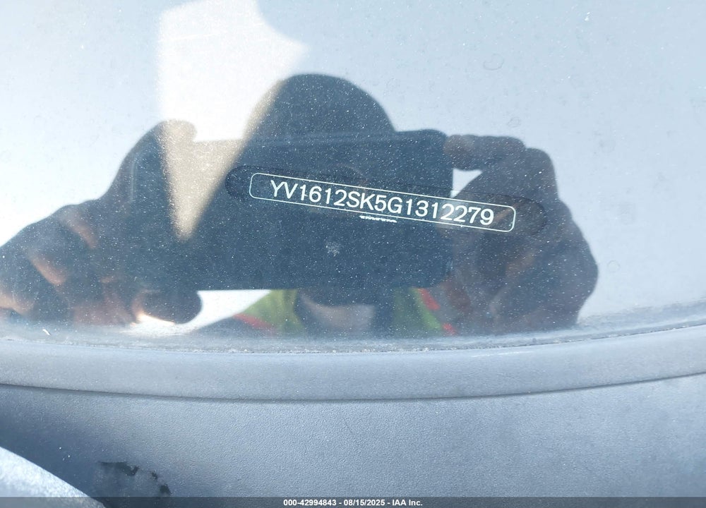 2016 VOLVO V60 VIN: YV1612SK5G1312279