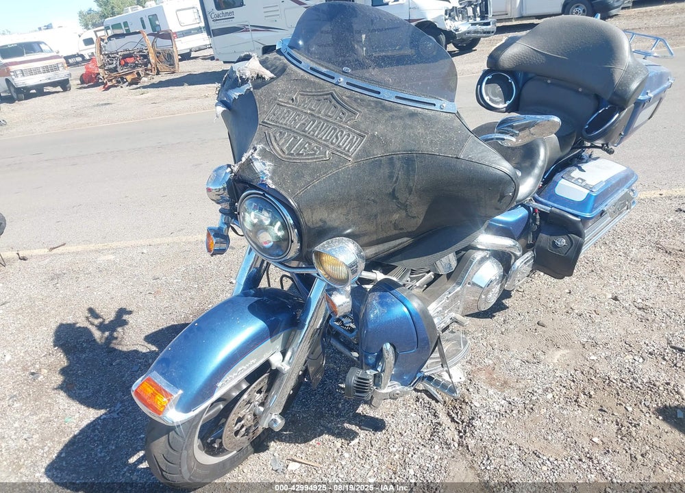 2006 HARLEY-DAVIDSON FLHTCUI VIN: 1HD1FCW336Y696335