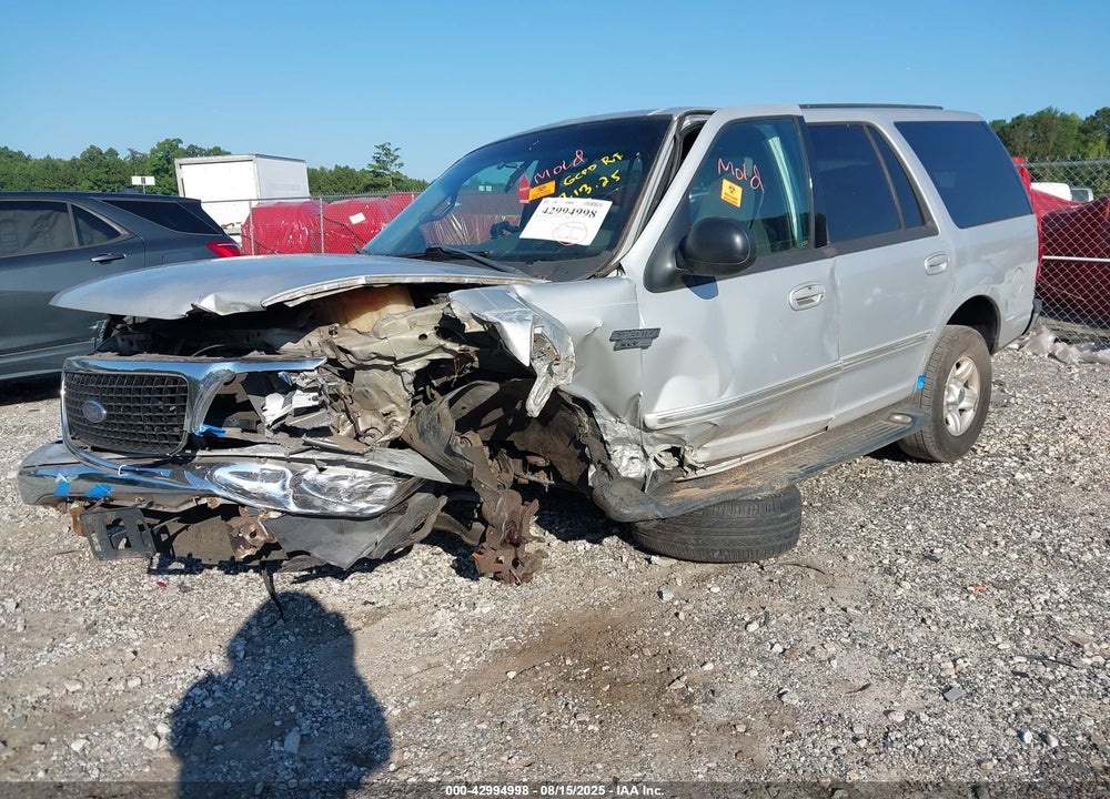 2002 FORD EXPEDITION VIN: 1FMRU15W62LA06011