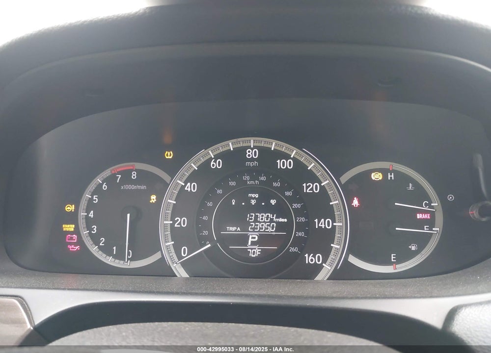 2017 HONDA ACCORD VIN: 1HGCR2F7XHA152345