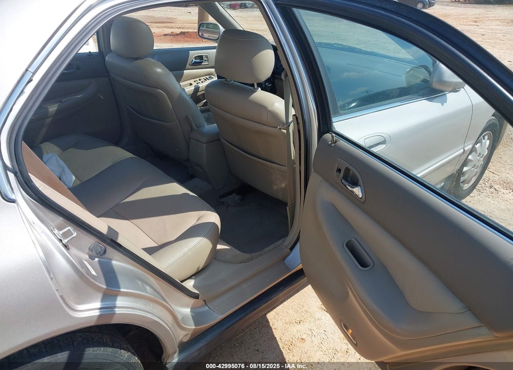 1997 HONDA ACCORD EX VIN: 1HGCD5664VA039932
