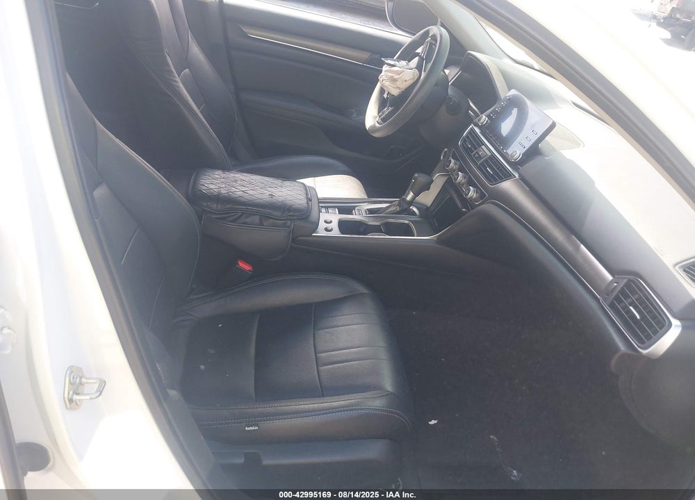 2020 HONDA ACCORD VIN: 1HGCV1F11LA090473