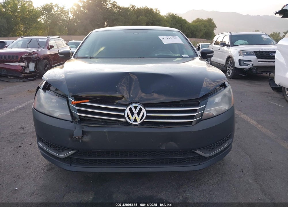 2013 VOLKSWAGEN PASSAT VIN: 1VWBP7A33DC066839