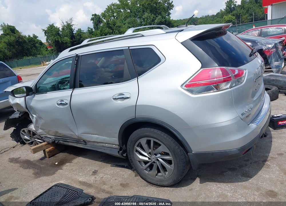 2015 NISSAN ROGUE VIN: 5N1AT2MT4FC798694