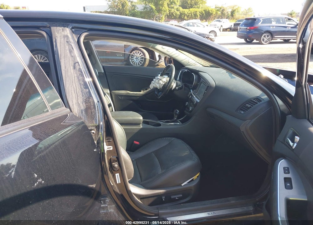 2015 KIA OPTIMA VIN: 5XXGR4A64FG361270