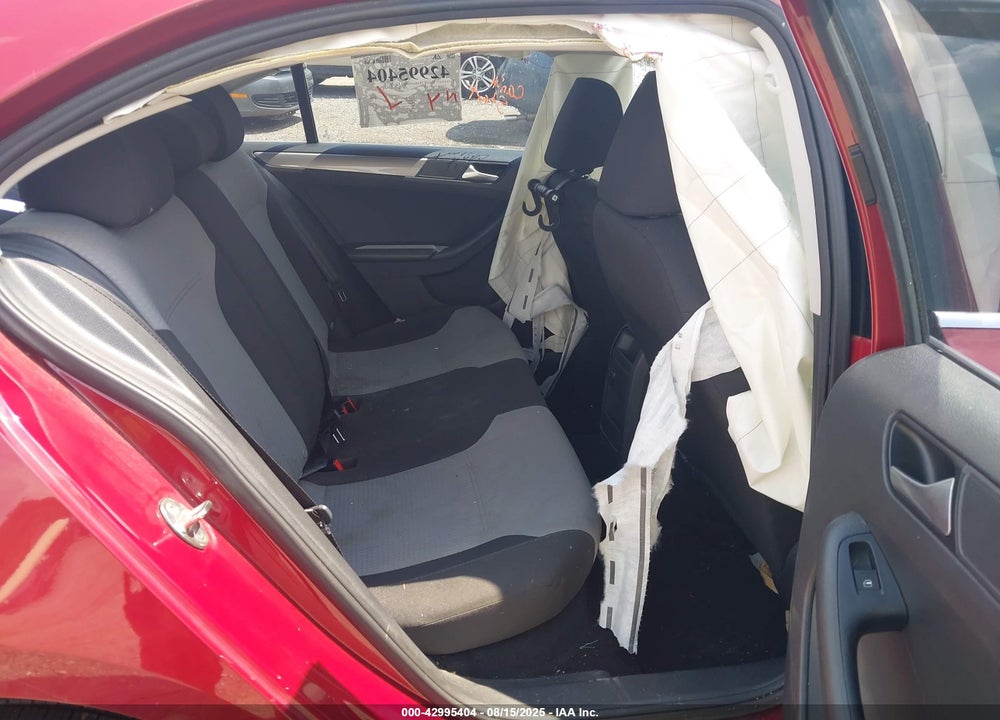 2017 VOLKSWAGEN JETTA 1.4T S VIN: 3VW2B7AJ4HM299405