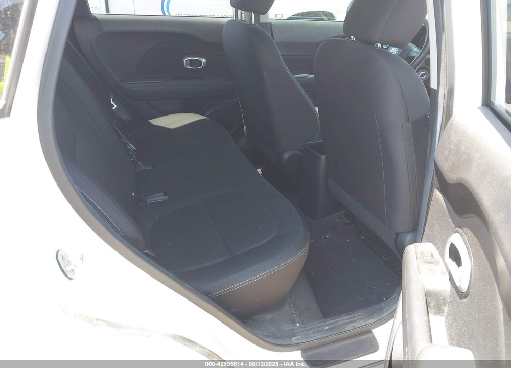 2015 KIA SOUL VIN: KNDJN2A20F7223334