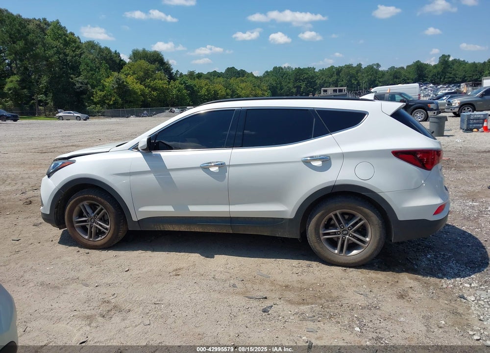 2017 HYUNDAI SANTA FE VIN: 5NMZUDLB7HH006616