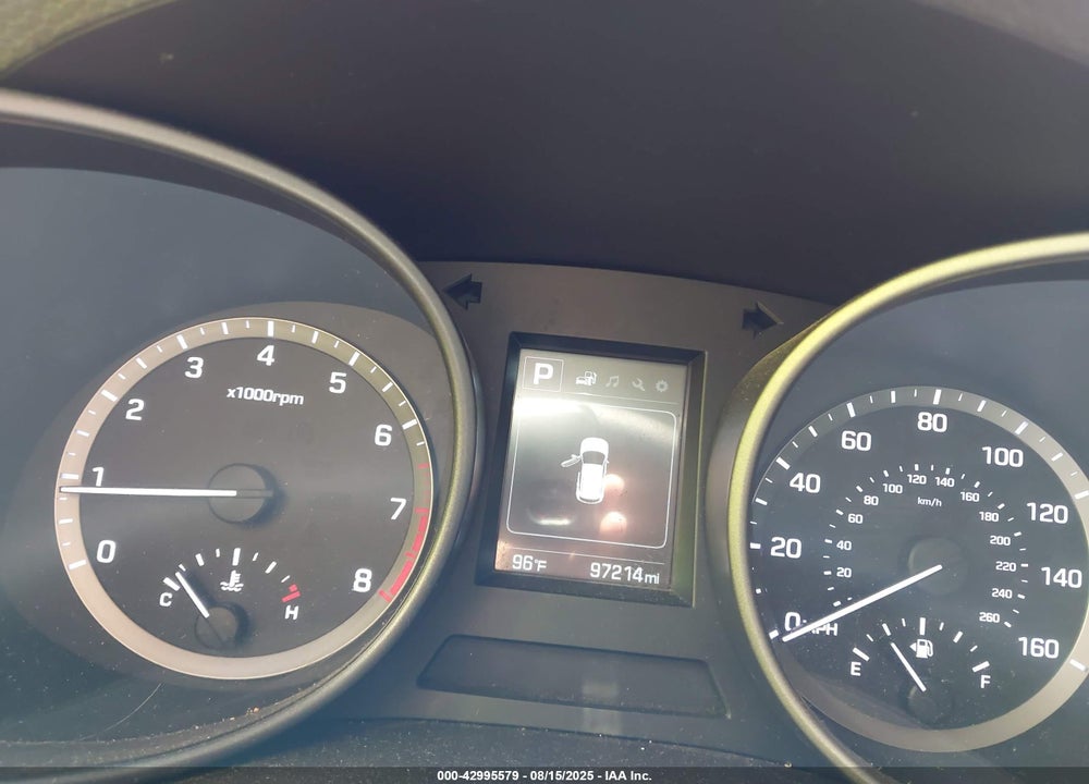 2017 HYUNDAI SANTA FE VIN: 5NMZUDLB7HH006616