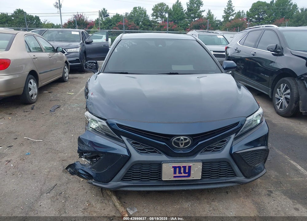 2021 TOYOTA CAMRY VIN: 4T1G11AKXMU429173