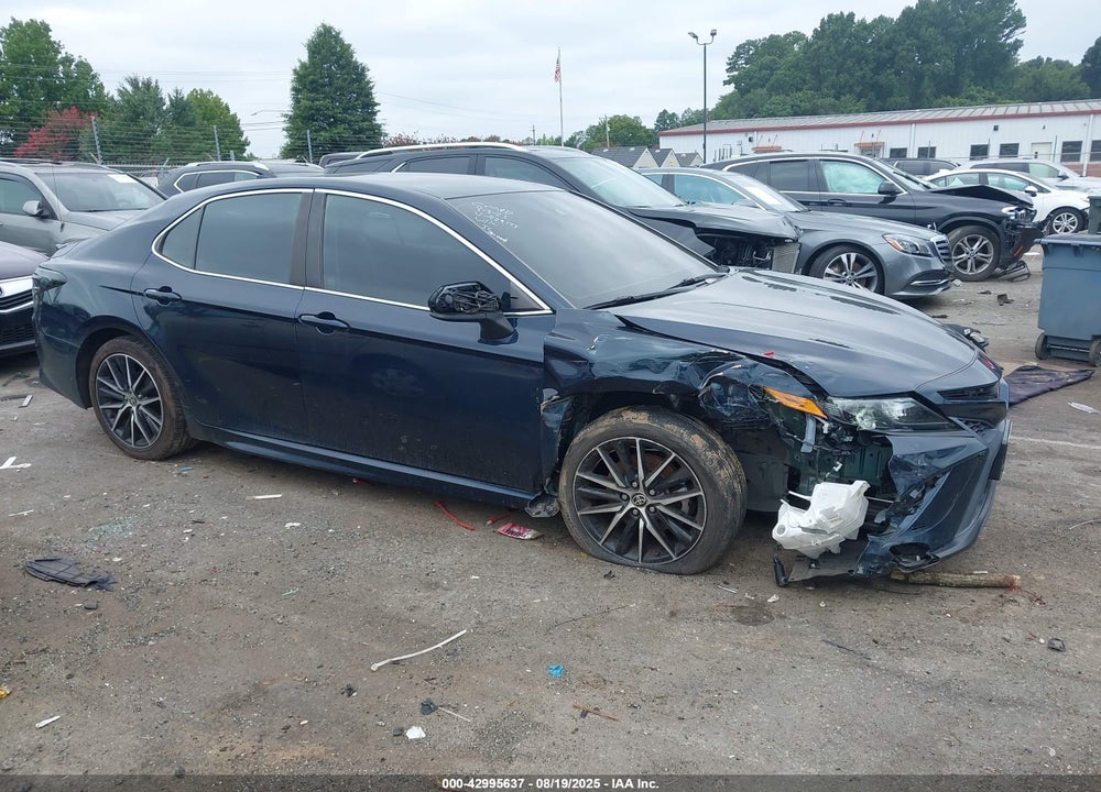 2021 TOYOTA CAMRY VIN: 4T1G11AKXMU429173