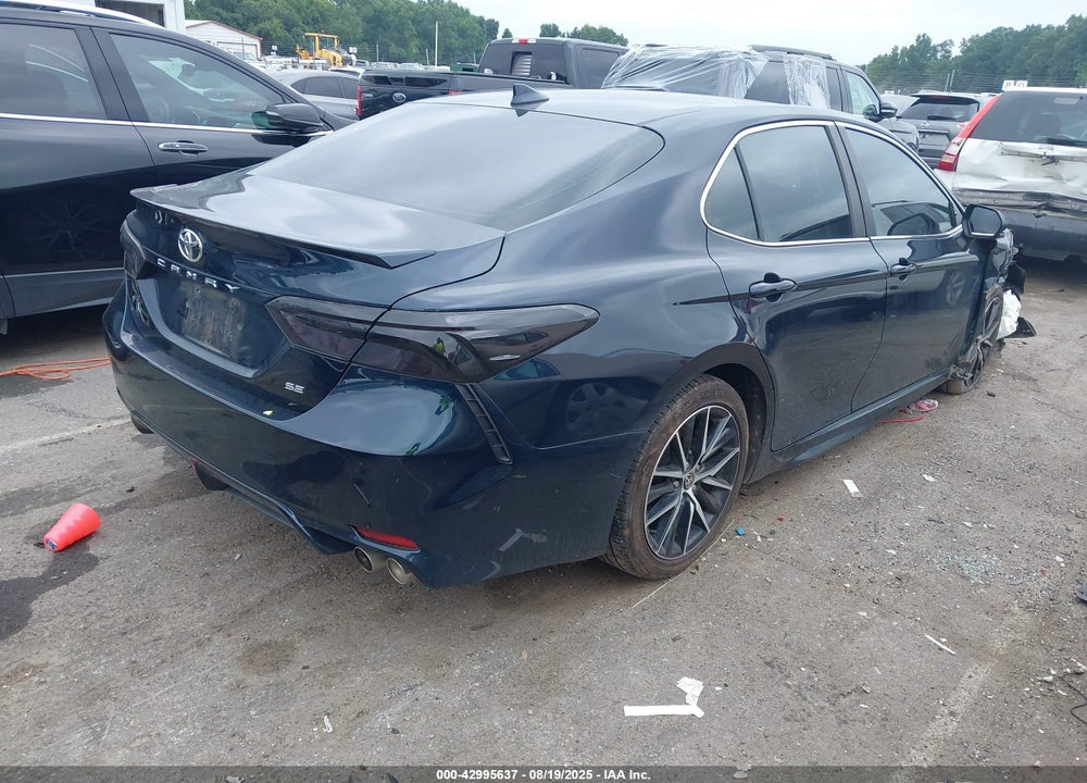 2021 TOYOTA CAMRY VIN: 4T1G11AKXMU429173