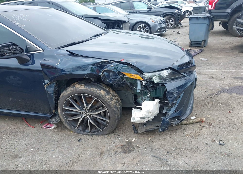 2021 TOYOTA CAMRY VIN: 4T1G11AKXMU429173