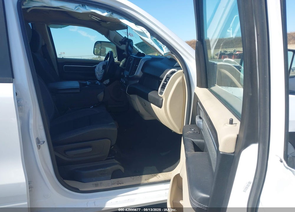 2019 RAM 1500 VIN: 1C6SRFBT4KN833385