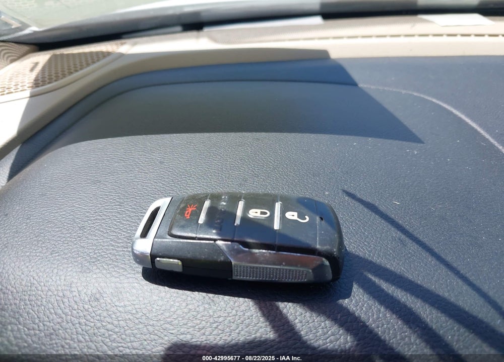 2019 RAM 1500 VIN: 1C6SRFBT4KN833385