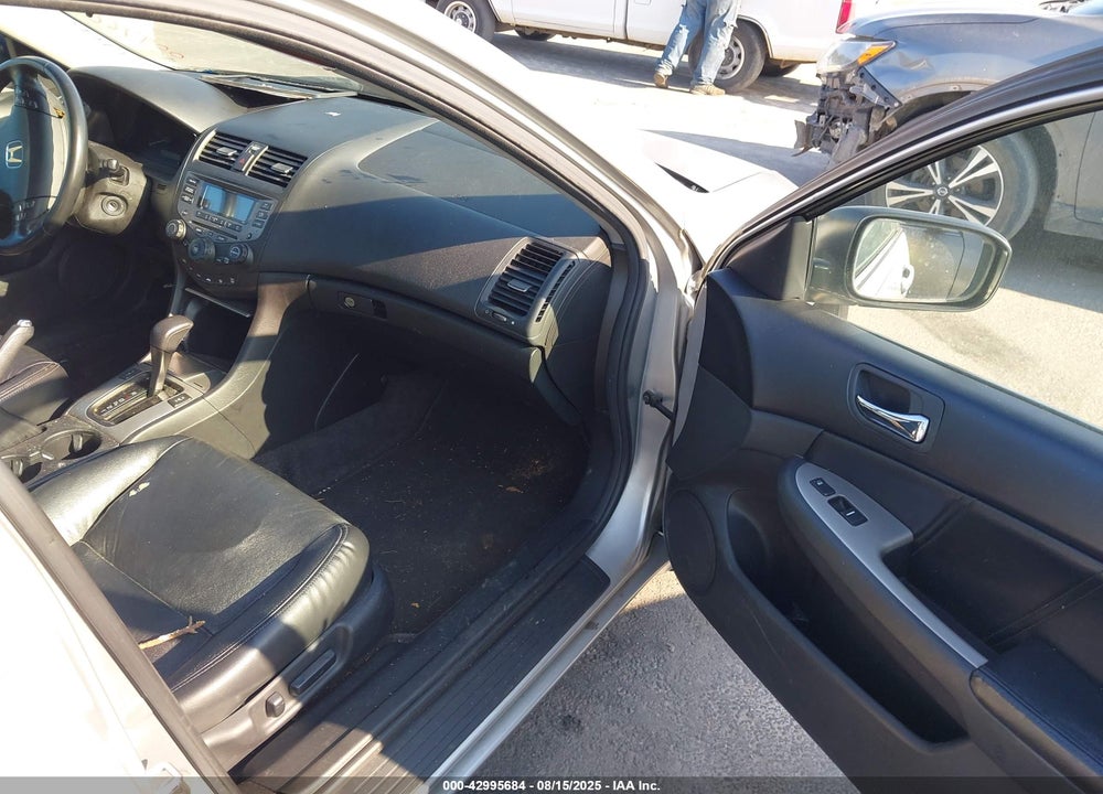 2006 HONDA ACCORD 3.0 EX VIN: 1HGCM66576A009760