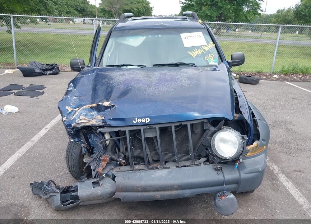2005 JEEP LIBERTY RENEGADE VIN: 1J4GL38K85W564023