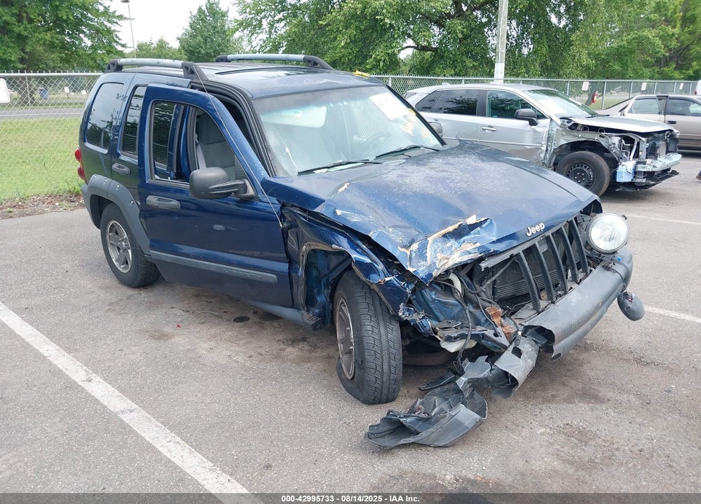 2005 JEEP LIBERTY RENEGADE VIN: 1J4GL38K85W564023