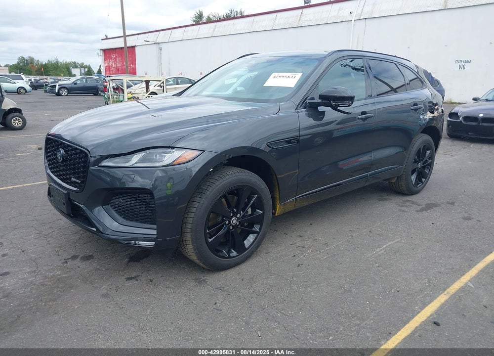 2025 JAGUAR F-PACE VIN: SADCT2EX8SA748213