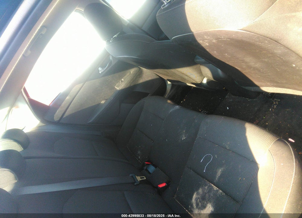 2021 KIA FORTE VIN: 3KPF24AD8ME390405