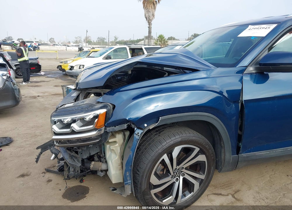 2019 VOLKSWAGEN ATLAS VIN: 1V2AP2CA4KC587593
