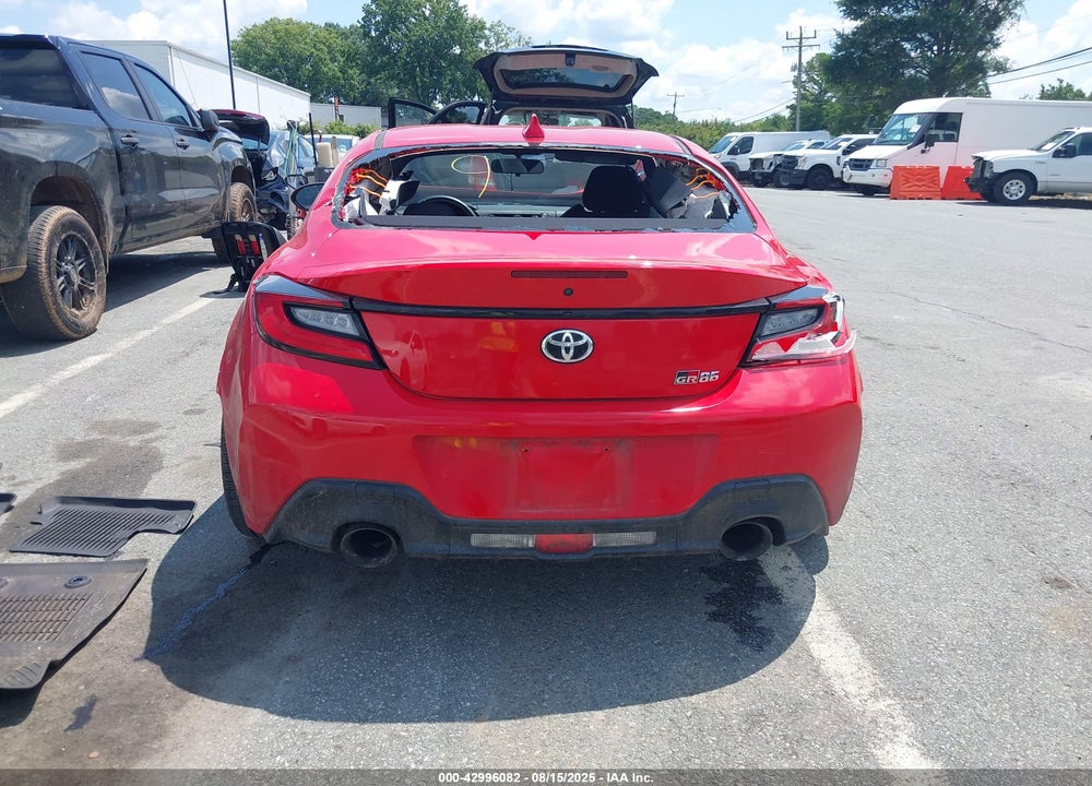 2023 TOYOTA GR 86 VIN: JF1ZNBB1XP9752083