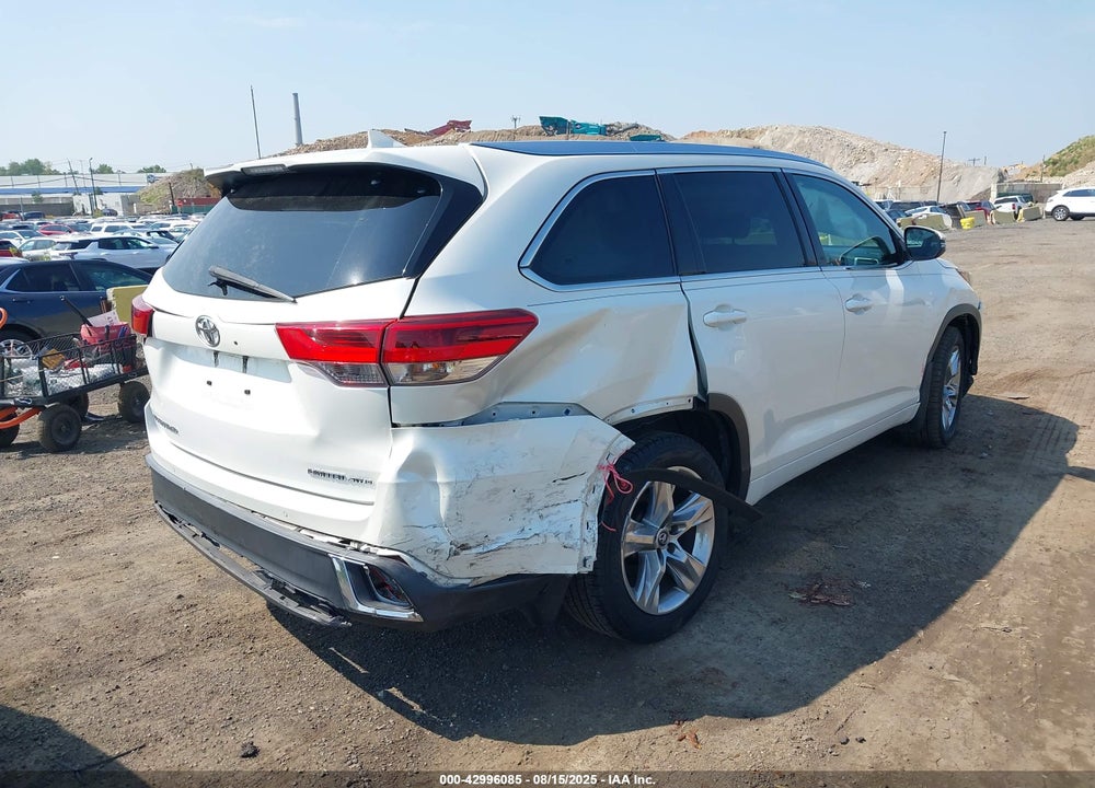 2019 TOYOTA HIGHLANDER VIN: 5TDDZRFH2KS983322