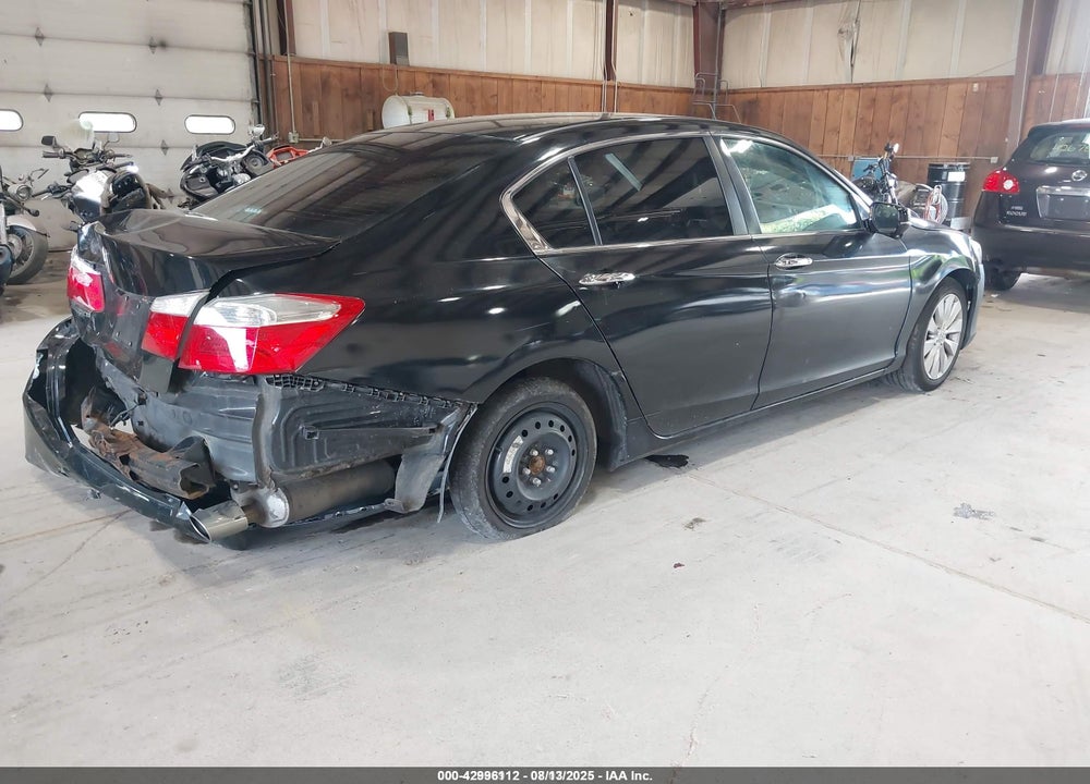 2015 HONDA ACCORD VIN: 1HGCR2F78FA169920