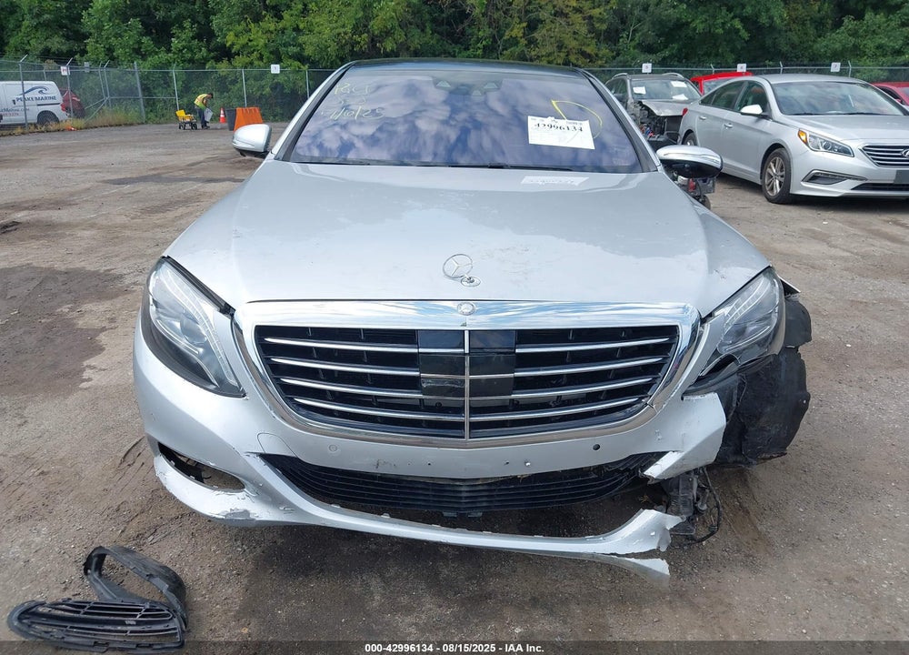 2016 MERCEDES-BENZ S CLASS VIN: WDDUG8FB0GA220480