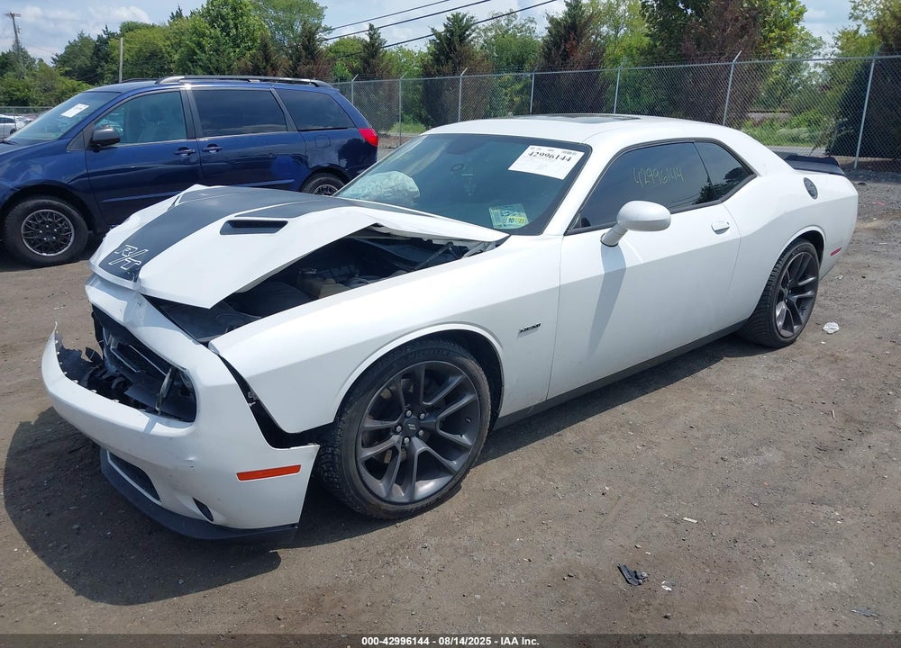 2015 DODGE CHALLENGER VIN: 2C3CDZAT2FH895112