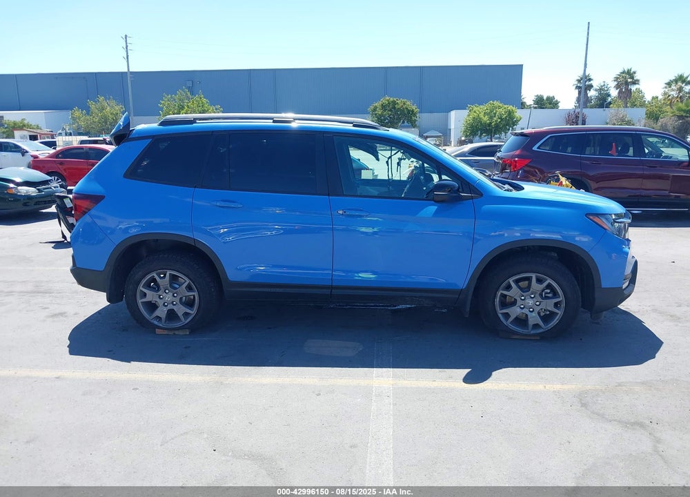 2025 HONDA PASSPORT AWD TRAILSPORT VIN: 5FNYF8H64SB018935