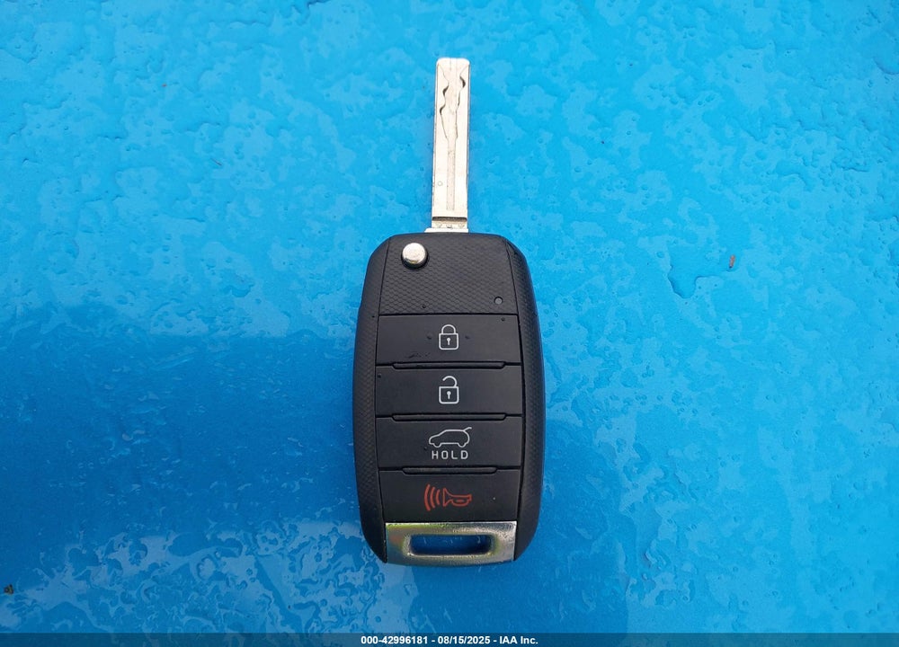 2016 KIA SOUL VIN: KNDJP3A5XG7304305
