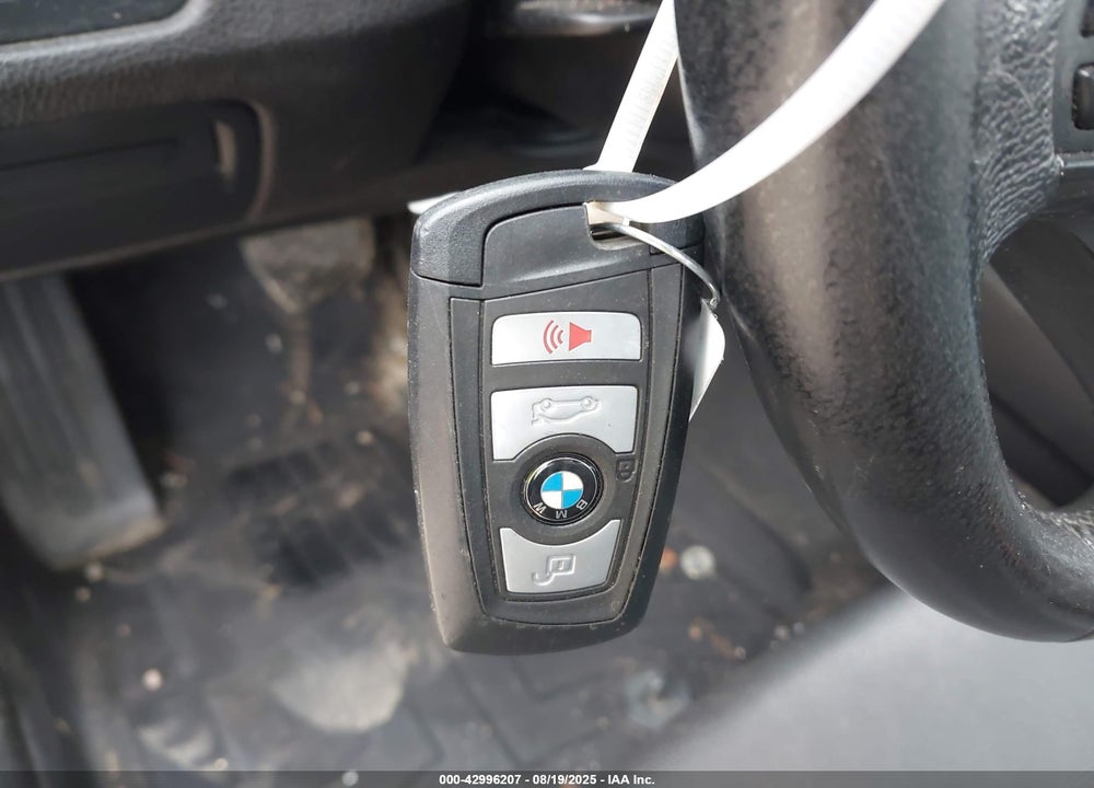 2018 BMW 320I VIN: WBA8E1G52JNU91443