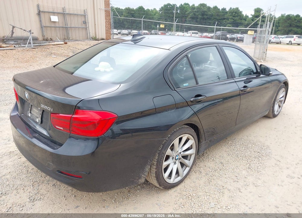 2018 BMW 320I VIN: WBA8E1G52JNU91443