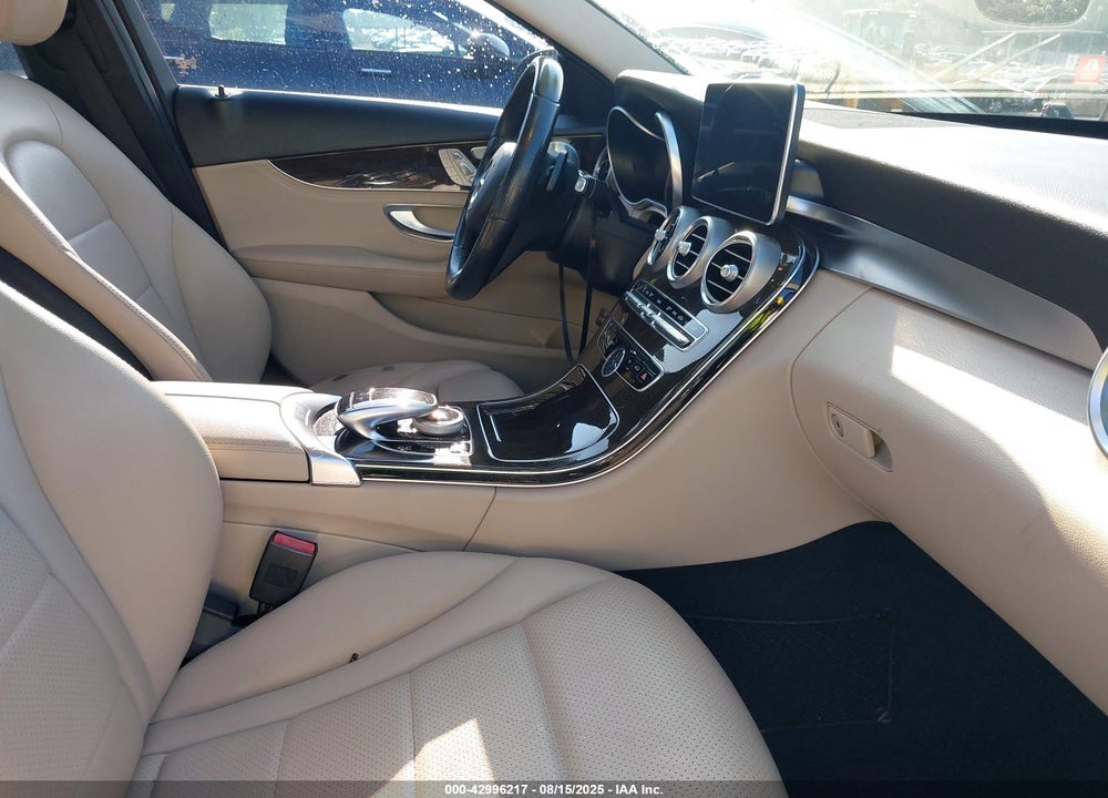 2016 MERCEDES-BENZ C CLASS VIN: WDDWF4KB3GR144409