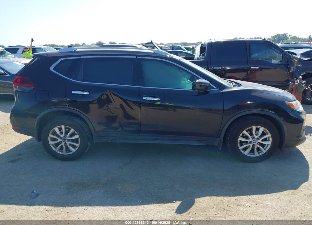 2019 NISSAN ROGUE SV VIN: JN8AT2MT4KW257503