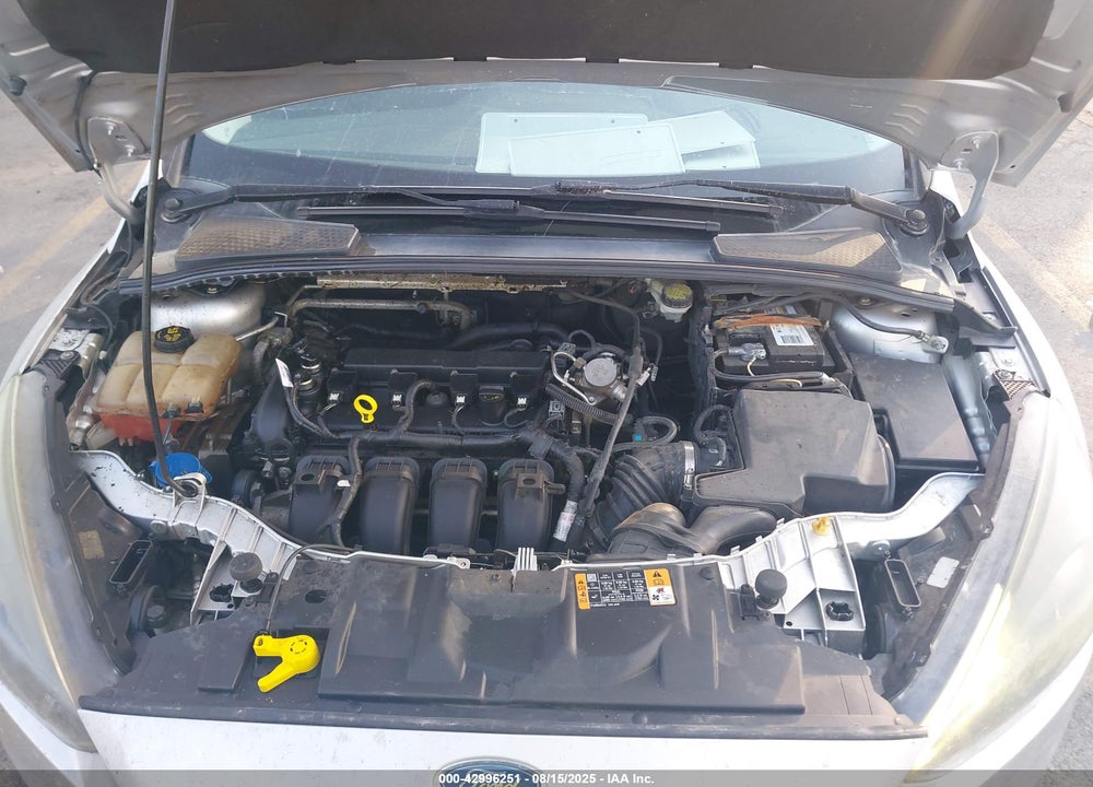 2016 FORD FOCUS SE VIN: 1FADP3K20GL360476