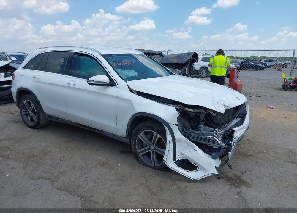 2017 MERCEDES-BENZ GLC 300 VIN: WDC0G4JBXHF118322